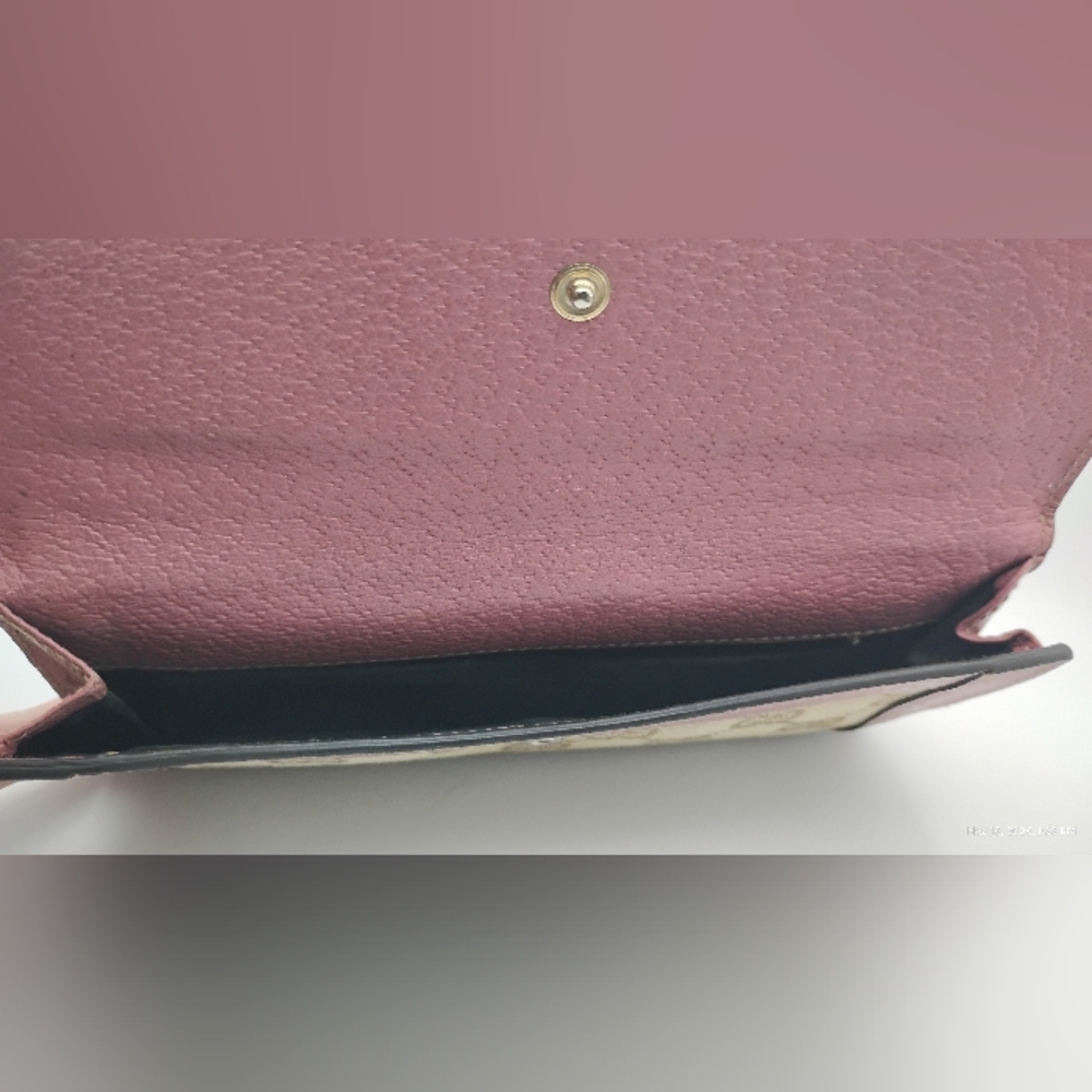 Gucci Brown and Burgundy Wallet With Callouts In Description 7.5"L×4"H - Picture 6 of 11